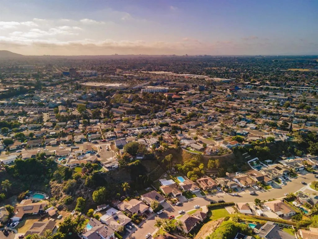 https://cdn.realtyfeed.com/cdn/127/306685898/87344ba7b8aa480ca22990ea77047852.webp