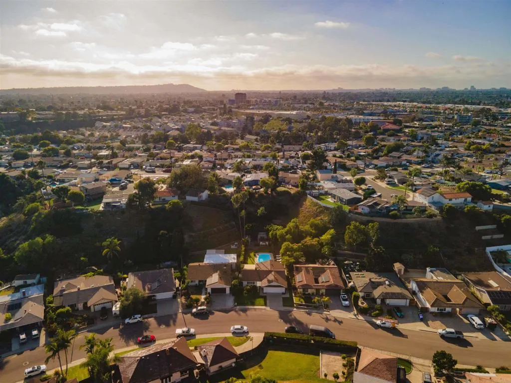 https://cdn.realtyfeed.com/cdn/127/306685898/cca75fa6fe198c7c95226dd2ce116126.webp
