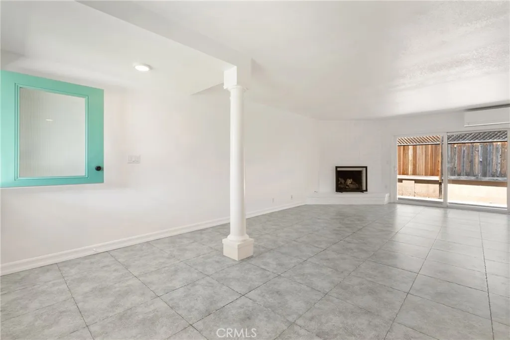 384 16th Place UNIT&nbsp;B, Costa Mesa, CA, 92627