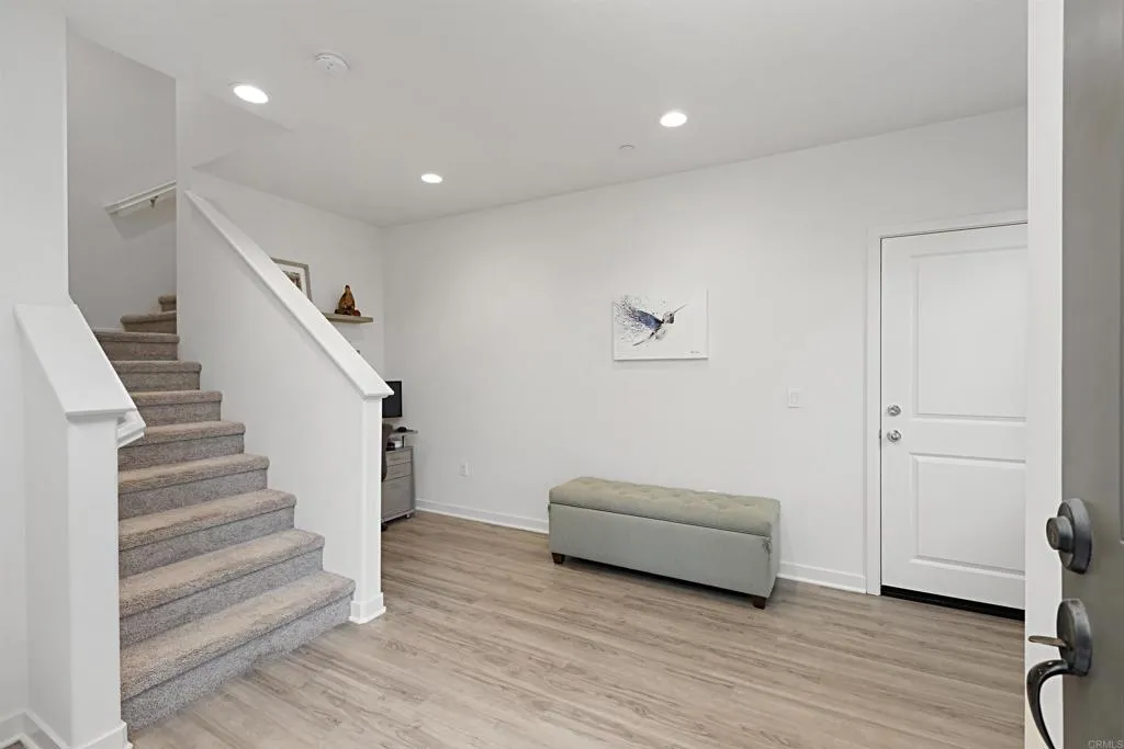 Photo #8: NDP2603289 Listing: Photo #8