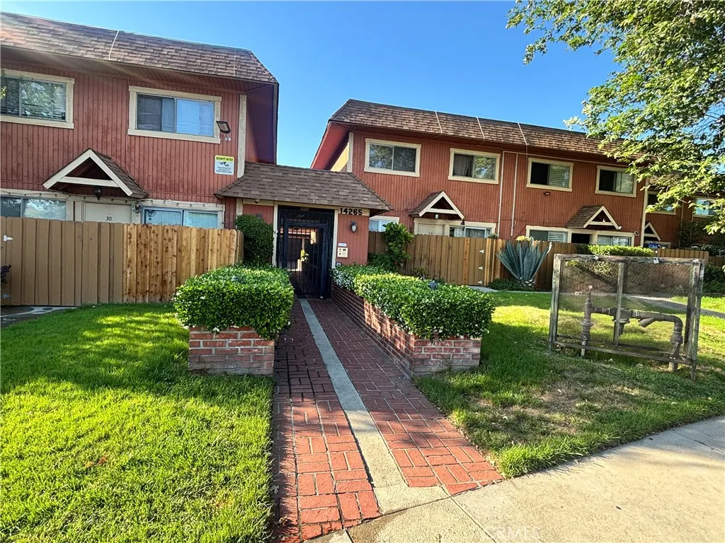 Panorama City, CA 91402