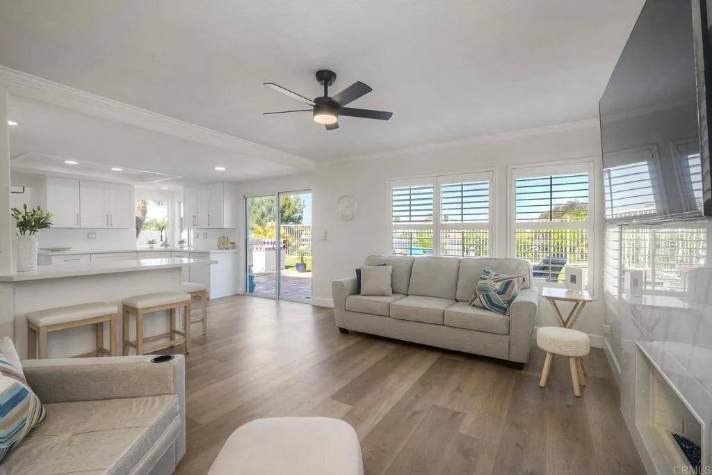 https://cdn.realtyfeed.com/cdn/127/306685957/7c6504be502d47224bbe92af13e73757.webp