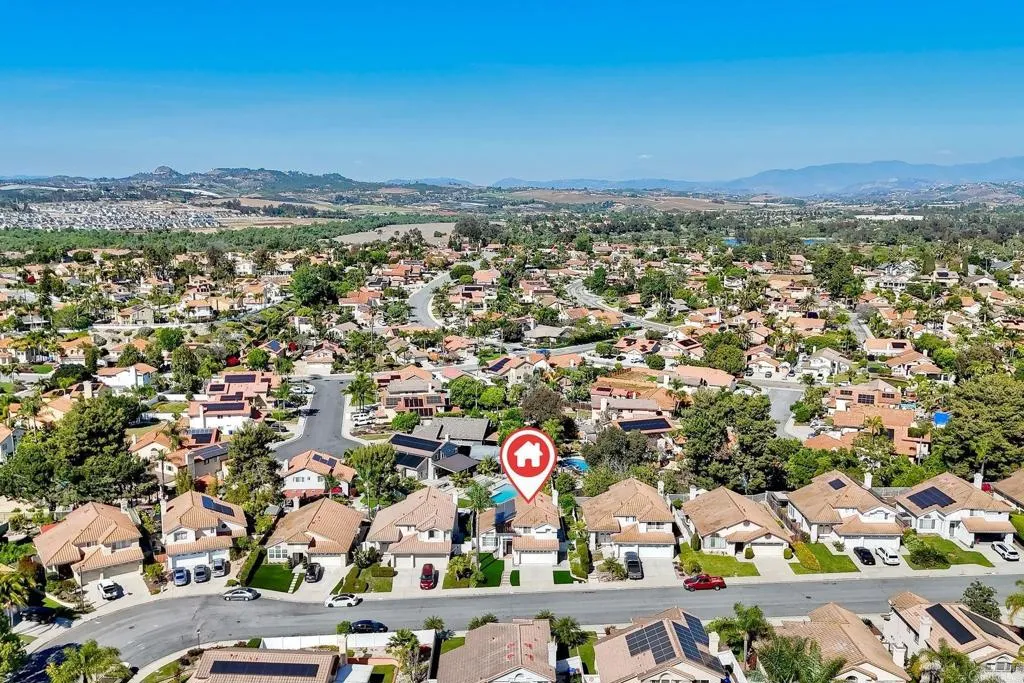 https://cdn.realtyfeed.com/cdn/127/306685957/98f5443915929357c5e6beac359fd9d7.webp