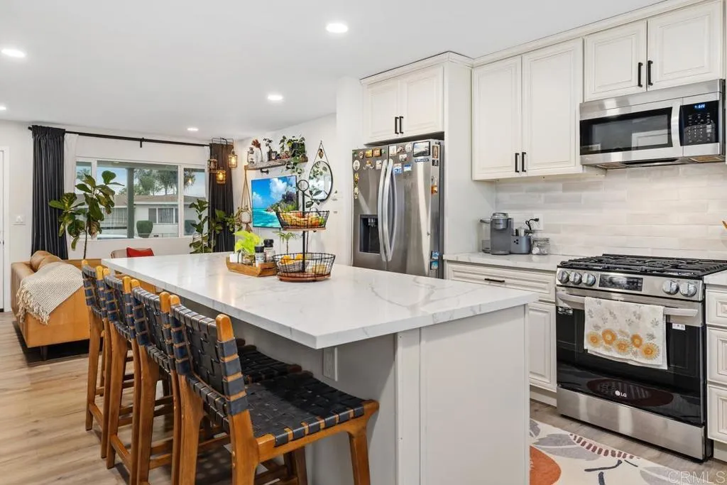https://cdn.realtyfeed.com/cdn/127/306685960/22598dec24b4b1fbc04f2ec837402d10.webp