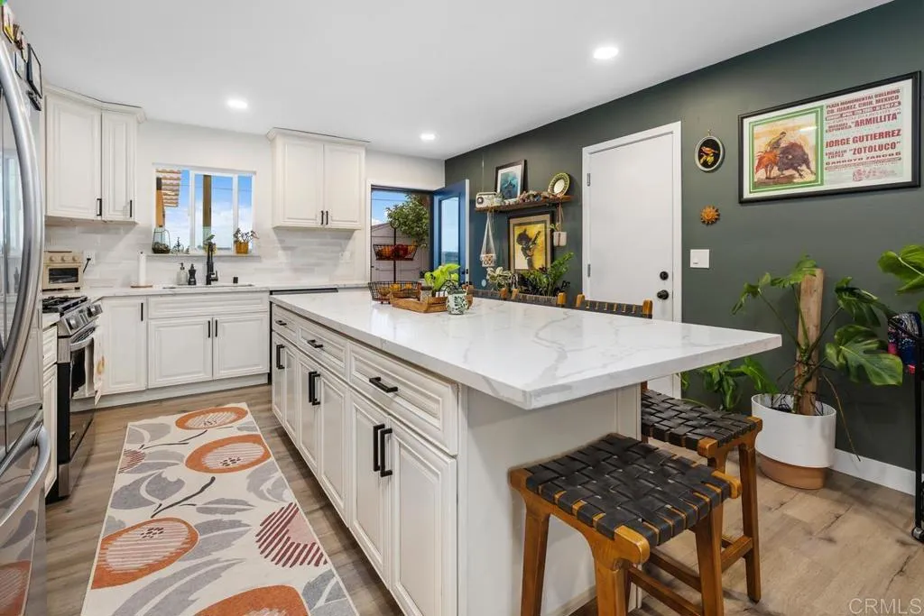 https://cdn.realtyfeed.com/cdn/127/306685960/307bec3997d665ed668f3e7f0cf88937.webp