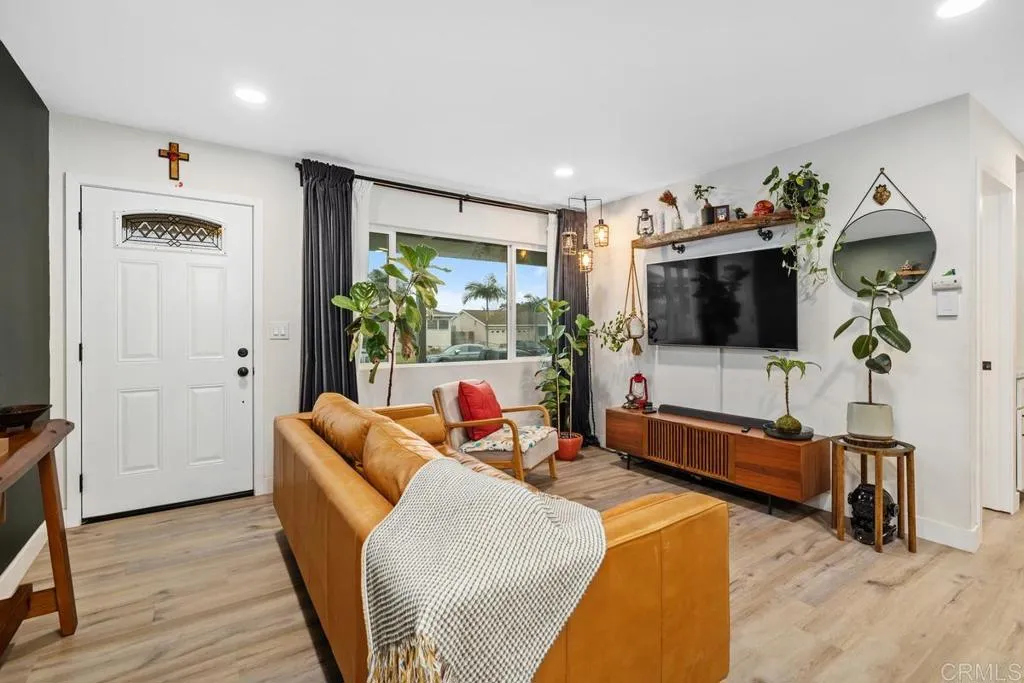 https://cdn.realtyfeed.com/cdn/127/306685960/f5cffd09ee37d5f4f5b49cd4c662d6d0.webp
