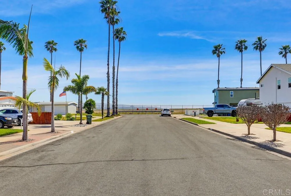 https://cdn.realtyfeed.com/cdn/127/306686000/02adebd60d66553d23342d2c6678901a.webp