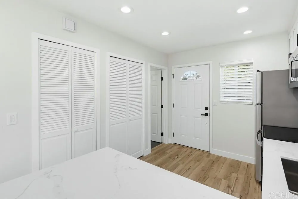 https://cdn.realtyfeed.com/cdn/127/306686000/65e78e0c28621cd1d88936a5565f84bb.webp