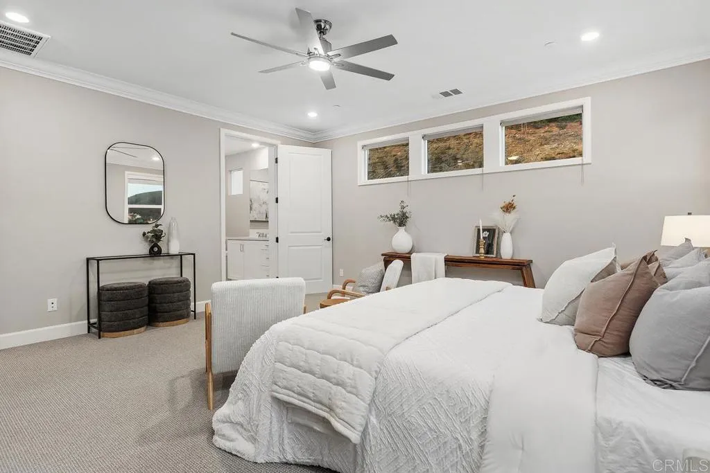 https://cdn.realtyfeed.com/cdn/127/306686006/0f914dd8f8218544e846123bc99986d4.webp