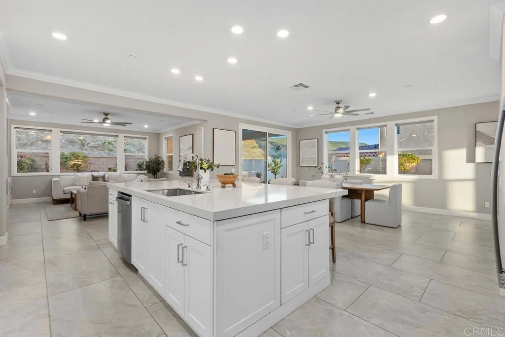 https://cdn.realtyfeed.com/cdn/127/306686006/6db212831da69aee12ed0e352c321ee3.webp