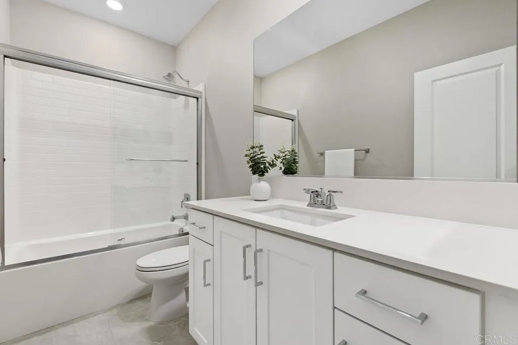 https://cdn.realtyfeed.com/cdn/127/306686006/ef2b7d086ff04abcd3b32140c586baec.webp
