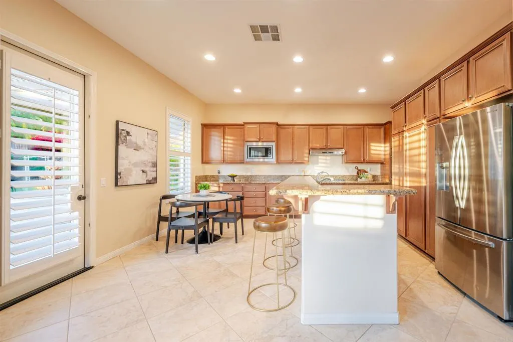 https://cdn.realtyfeed.com/cdn/127/306686027/7912891c0fd6d8b28357a3953bb5bc33.webp