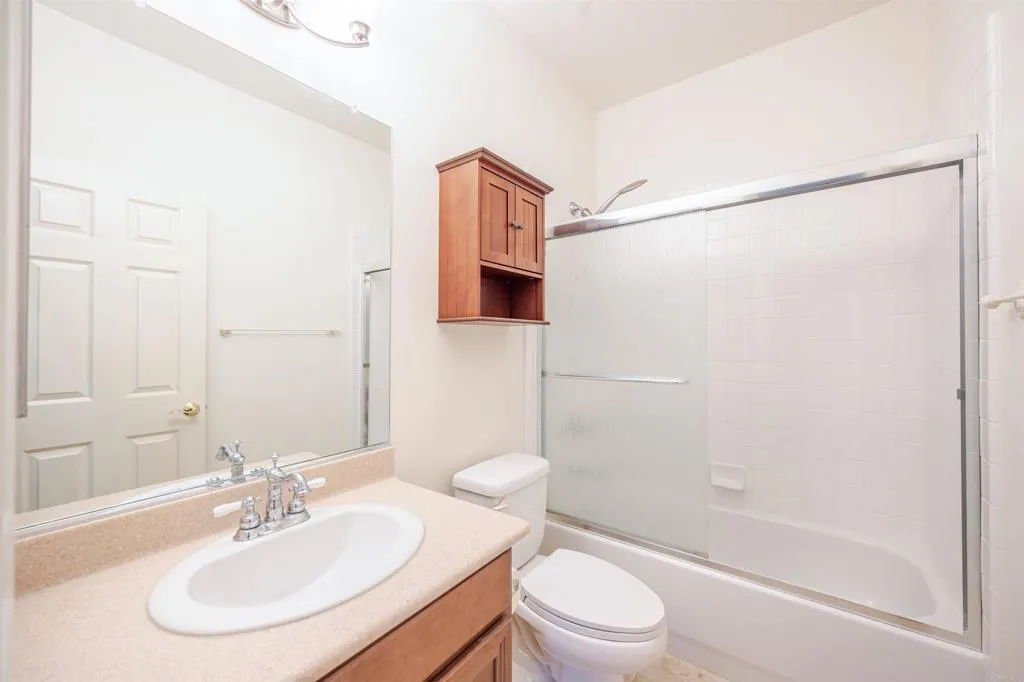 https://cdn.realtyfeed.com/cdn/127/306686027/e3893cf3ef2b354c0a0add58d8d7fa53.webp