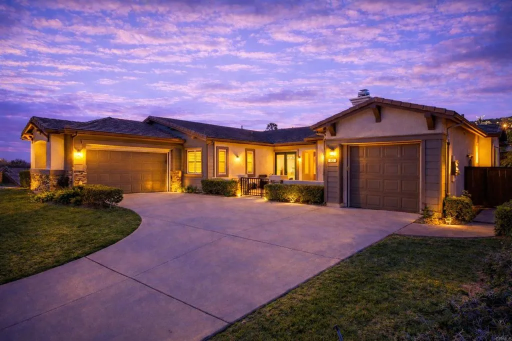 https://cdn.realtyfeed.com/cdn/127/306686027/fe190a9204046f2f33a4185cdd123002.webp