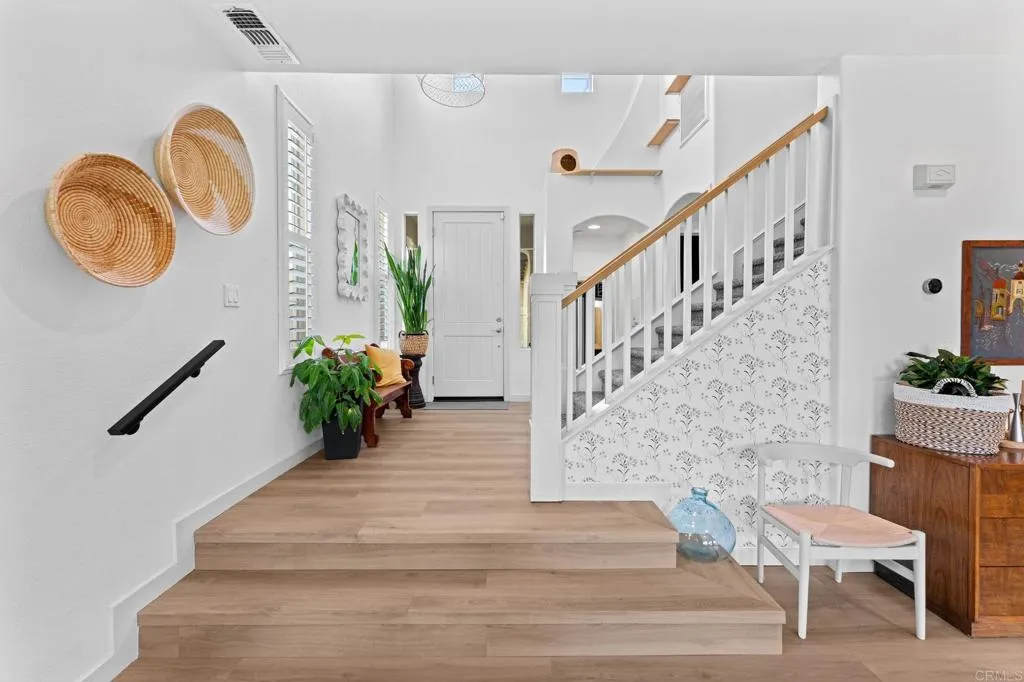 https://cdn.realtyfeed.com/cdn/127/306686028/b430ade185e685c675e15709fd371e21.webp