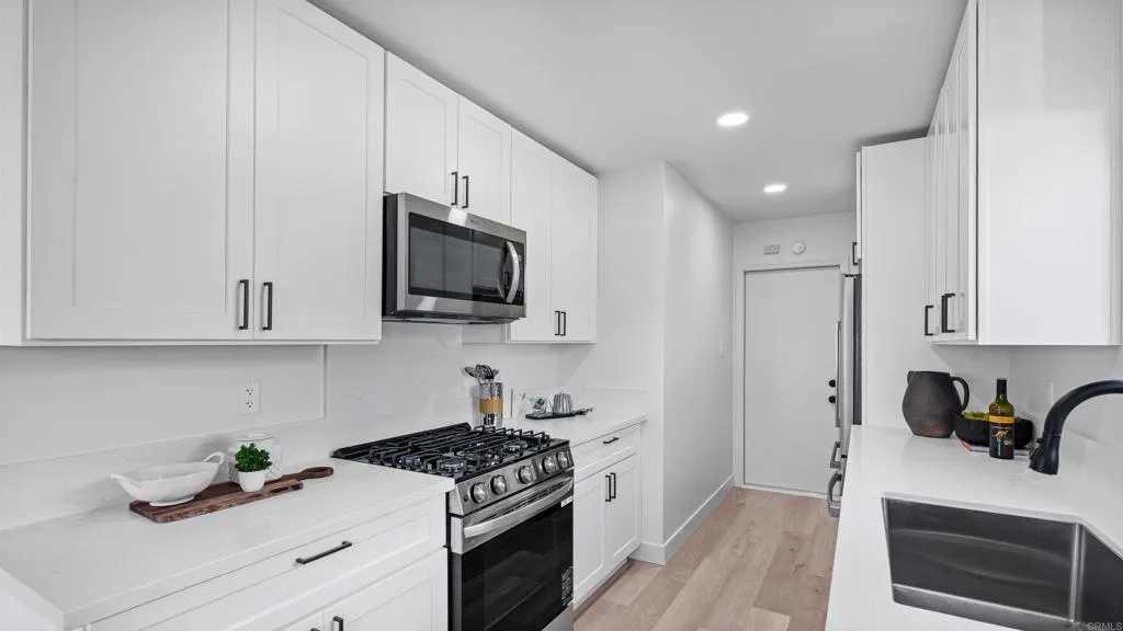 https://cdn.realtyfeed.com/cdn/127/306686036/1e987011c14d1b5166700ef33c6e2c5a.webp