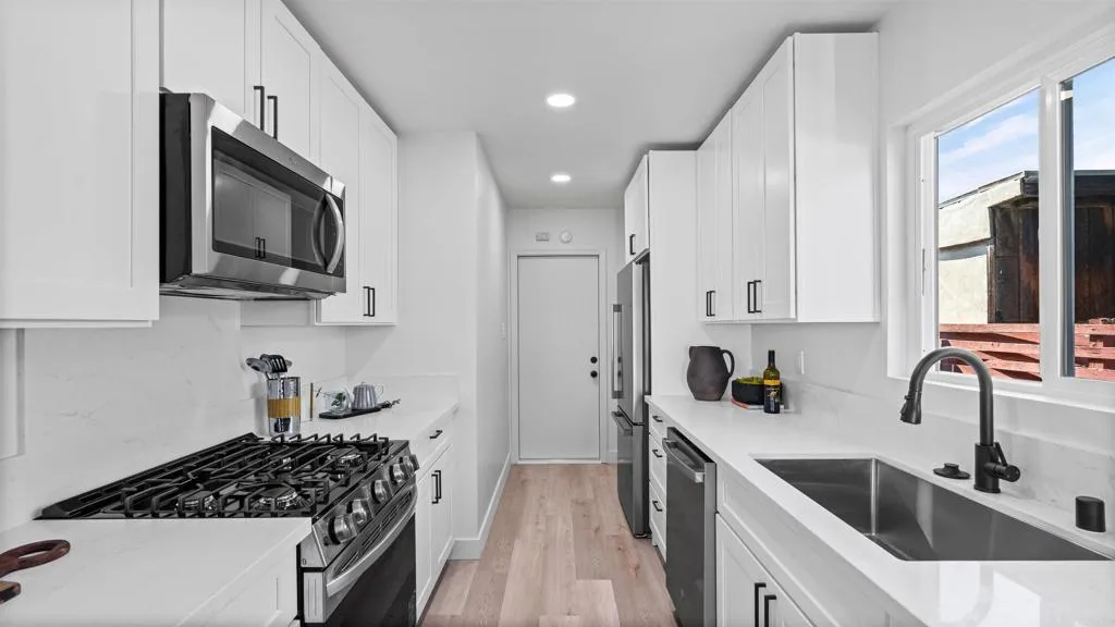 https://cdn.realtyfeed.com/cdn/127/306686036/de267d0b24f7d05781c380be5b6f9246.webp