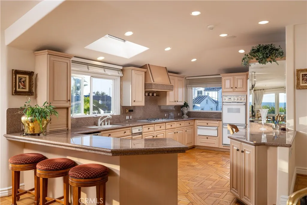 1201 Balboa, Newport Beach, CA, 92661