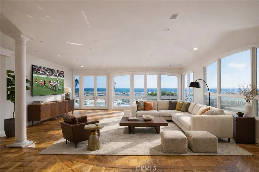 1201 Balboa, Newport Beach, CA, 92661