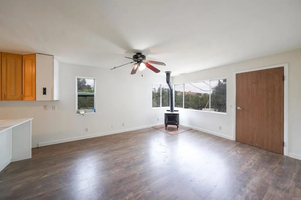 https://cdn.realtyfeed.com/cdn/127/306686106/9c2f71d731128b227ba9e3117707a3f7.webp