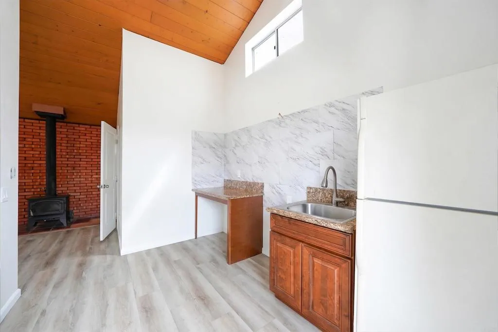 https://cdn.realtyfeed.com/cdn/127/306686106/fa0fb8b7a8c2c1210b7474d2997a1188.webp
