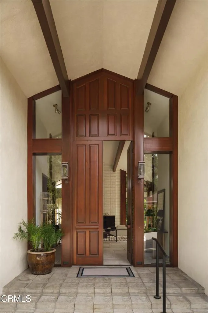1279 Chateau Road, Pasadena, CA, 91105