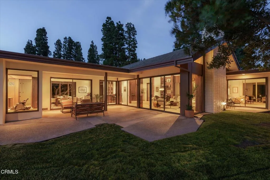1279 Chateau Road, Pasadena, CA, 91105