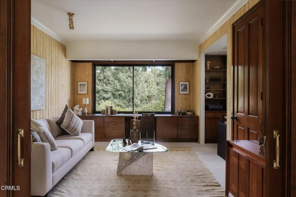 1279 Chateau Road, Pasadena, CA, 91105