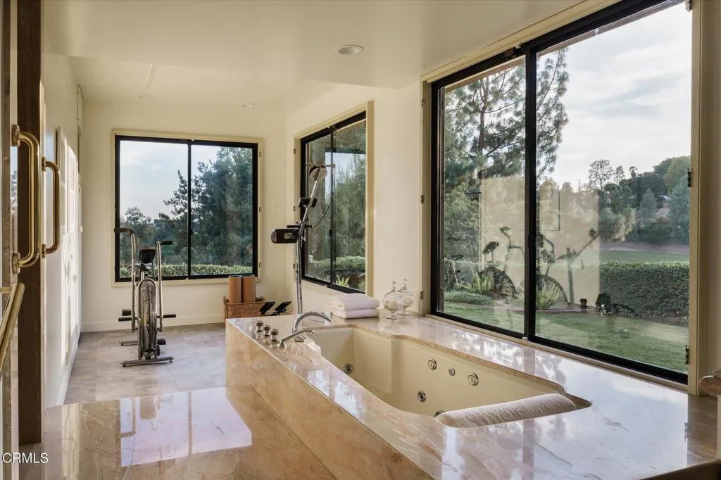 1279 Chateau Road, Pasadena, CA, 91105