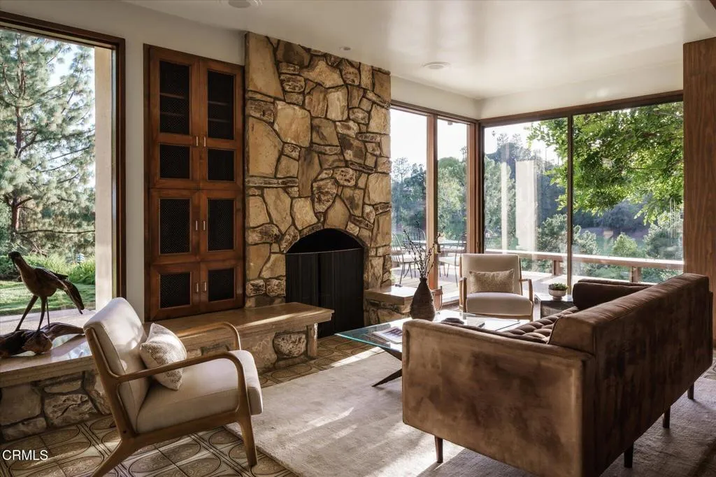1279 Chateau Road, Pasadena, CA, 91105