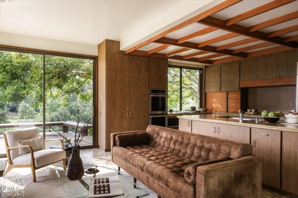 1279 Chateau Road, Pasadena, CA, 91105