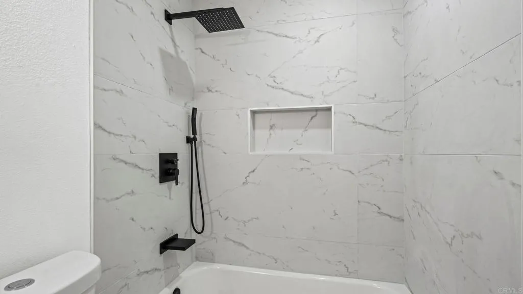 https://cdn.realtyfeed.com/cdn/127/306686161/976101fc8cf17f5dde4edbc89adf5bb7.webp