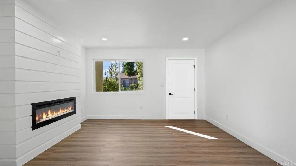 https://cdn.realtyfeed.com/cdn/127/306686161/f61d50610a3c10433099986ca55a2a31.webp