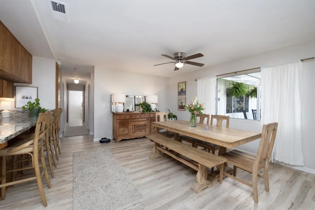 https://cdn.realtyfeed.com/cdn/127/306686162/3d8084904f98df344271ad08aa36016a.webp