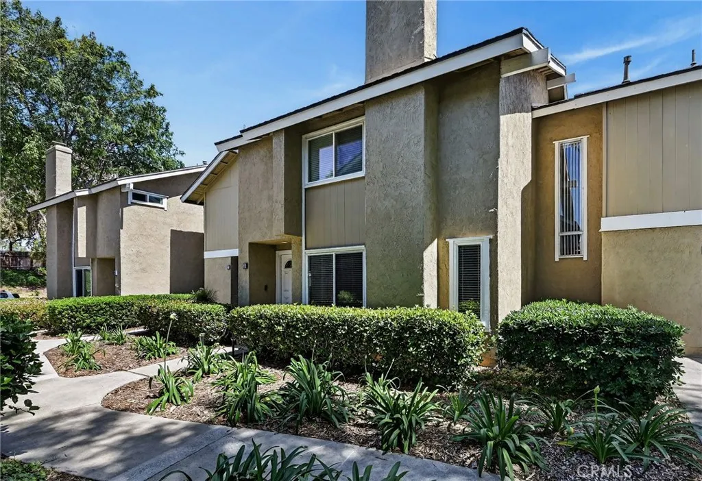 Irvine, CA 92604