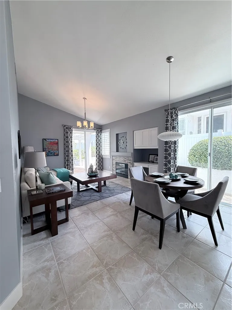 https://cdn.realtyfeed.com/cdn/127/306686228/df1a3a43ead8770ef898baa9bef7ac86.webp