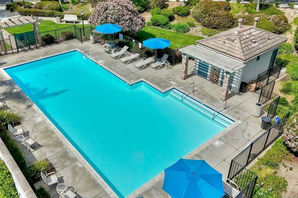 https://cdn.realtyfeed.com/cdn/127/306686248/cb6b3cfb48d9242c26d610b205586dba.webp