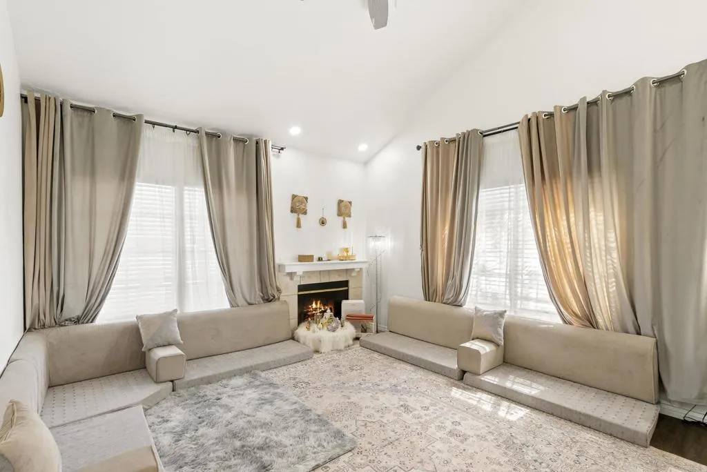 Photo #8: PTP2602606 Listing: Photo #8