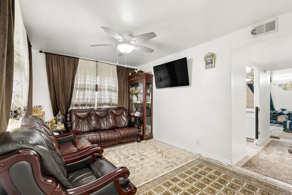 Photo #12: PTP2602606 Listing: Photo #12