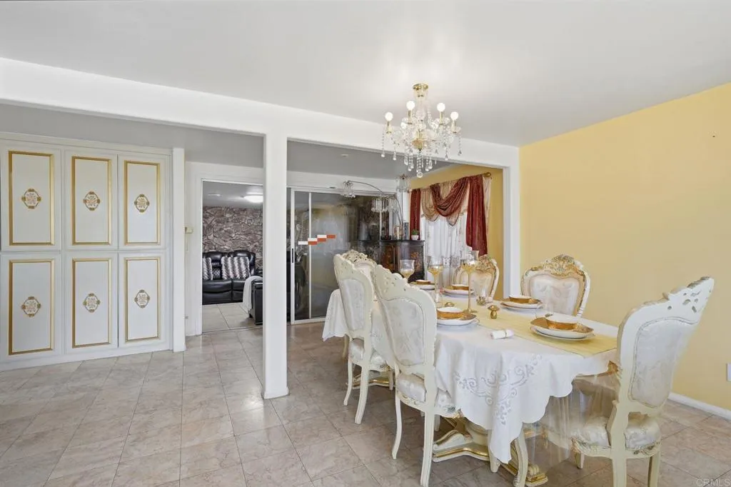 https://cdn.realtyfeed.com/cdn/127/306686272/131e9ede2dc723b7b774a6389ef8e2a4.webp