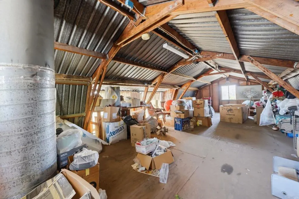 https://cdn.realtyfeed.com/cdn/127/306686272/a1475b8b8d10bc6c60a615997d630b45.webp