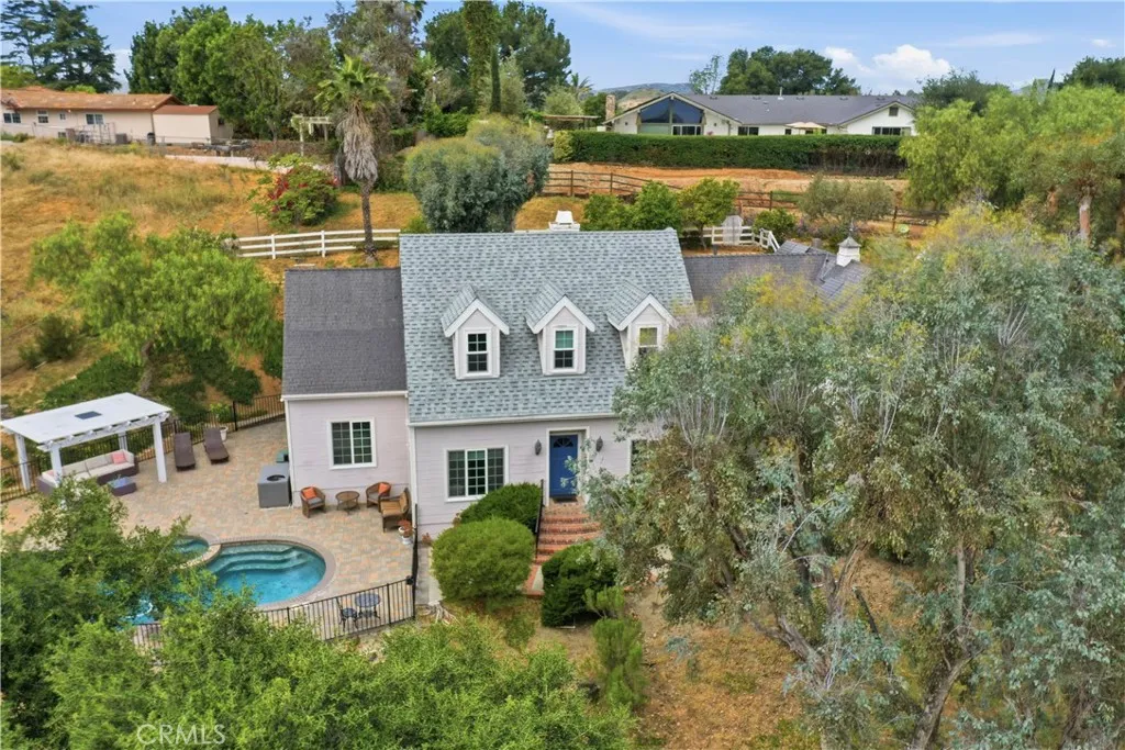 https://cdn.realtyfeed.com/cdn/127/306686274/0d9c7c07ae7495765b32bb92c53b5304.webp