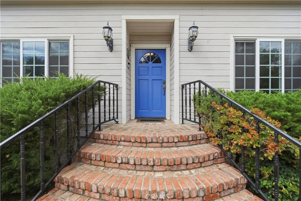 https://cdn.realtyfeed.com/cdn/127/306686274/14f3952d4061f49fe0b4bcd8e68ac0e9.webp