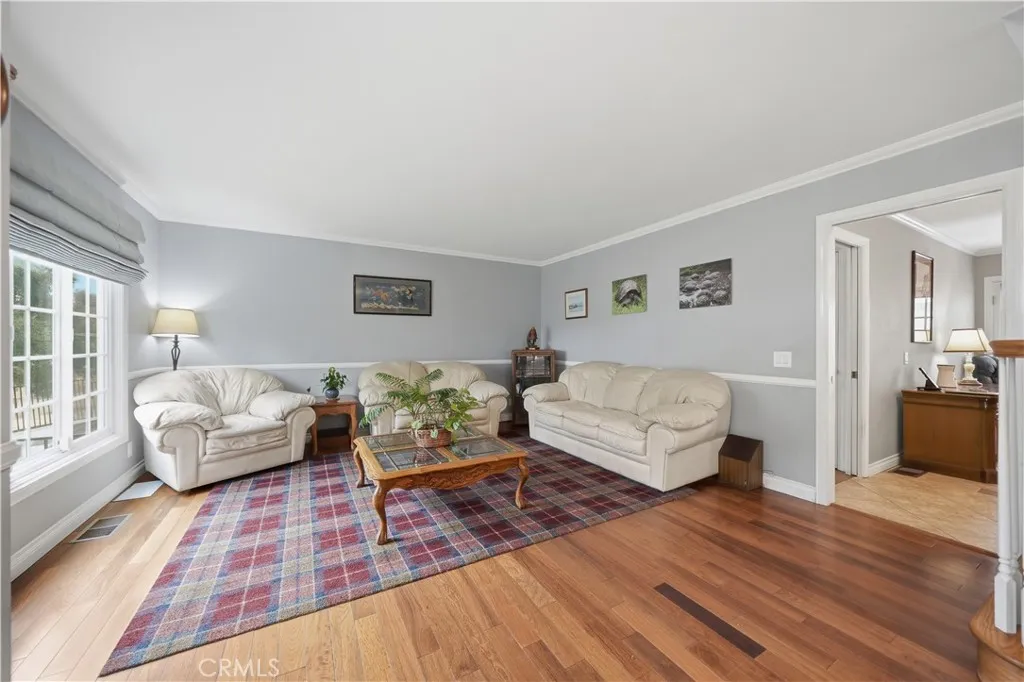 https://cdn.realtyfeed.com/cdn/127/306686274/2462632d403299a3a97b3522756330cb.webp