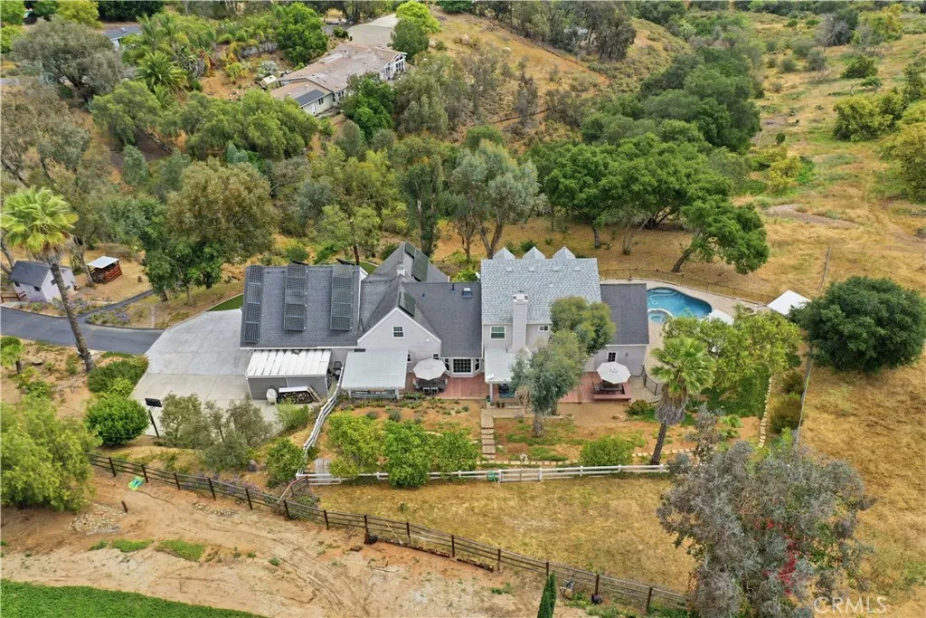https://cdn.realtyfeed.com/cdn/127/306686274/267fd60eea603bf831b758b11b098aee.webp