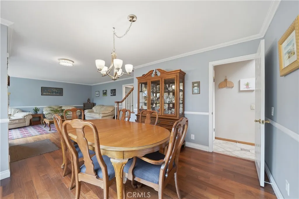 https://cdn.realtyfeed.com/cdn/127/306686274/466363aa00d295f9eb43c0582bca9140.webp