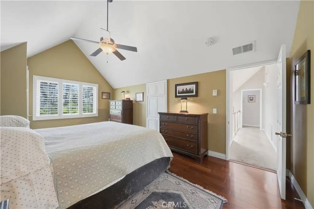 https://cdn.realtyfeed.com/cdn/127/306686274/58d8eb1a4e27c2e5215c878b5f6cd5f3.webp