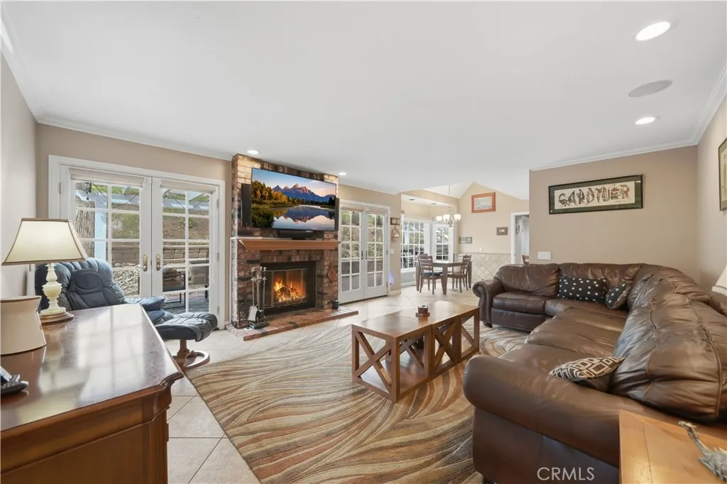 https://cdn.realtyfeed.com/cdn/127/306686274/a628031c51a3224bb6b56da94f92c61c.webp