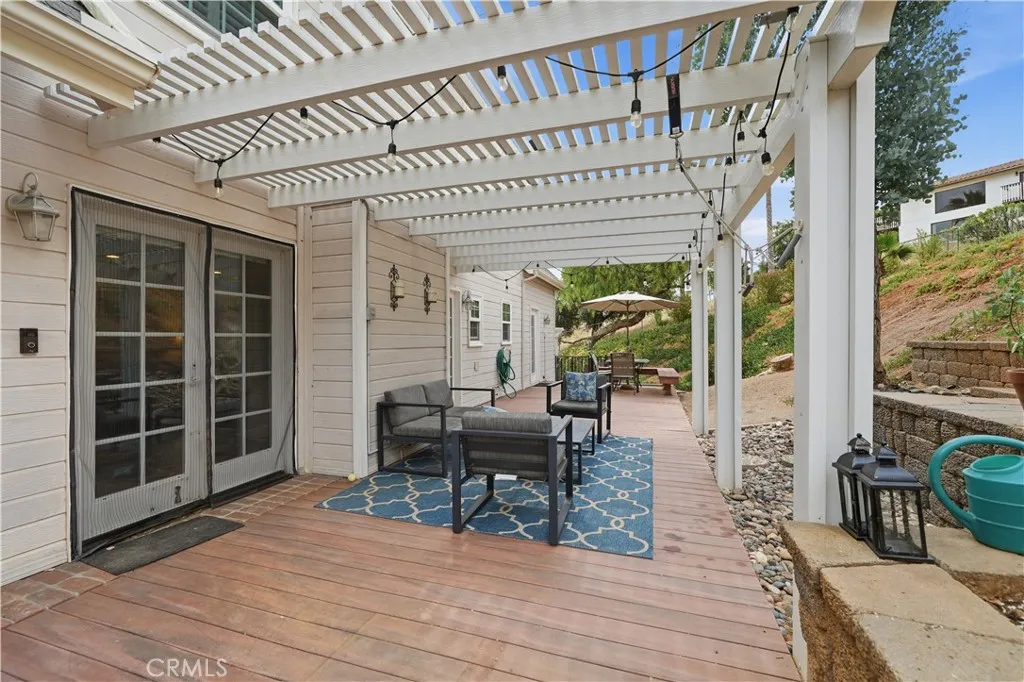https://cdn.realtyfeed.com/cdn/127/306686274/aa8a4e20d73ecac658d404ab5ae0d1b5.webp