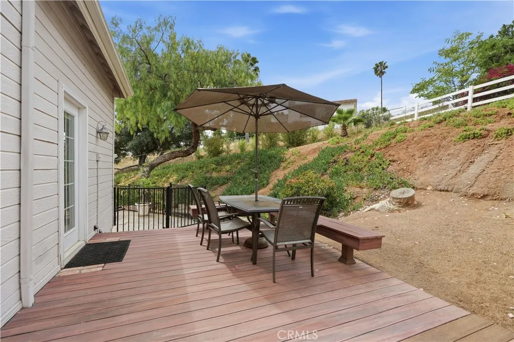 https://cdn.realtyfeed.com/cdn/127/306686274/bba8a3881336f78ca0c6bd7510036d98.webp